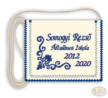 Polifilc alapon Iskola neves ballagási tarisznya, évszám párral, stilizált mintával - pamut zsinórral