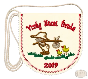 Óvodás hímzett ballagási tarisznya 80 cm-es pamut zsinórral OV-1-10