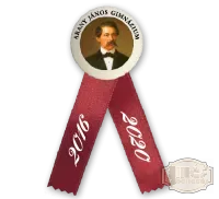 Jelvényes avatószalag Arany János Gimnázium. Selyem szallag nyomtatott betükkel.